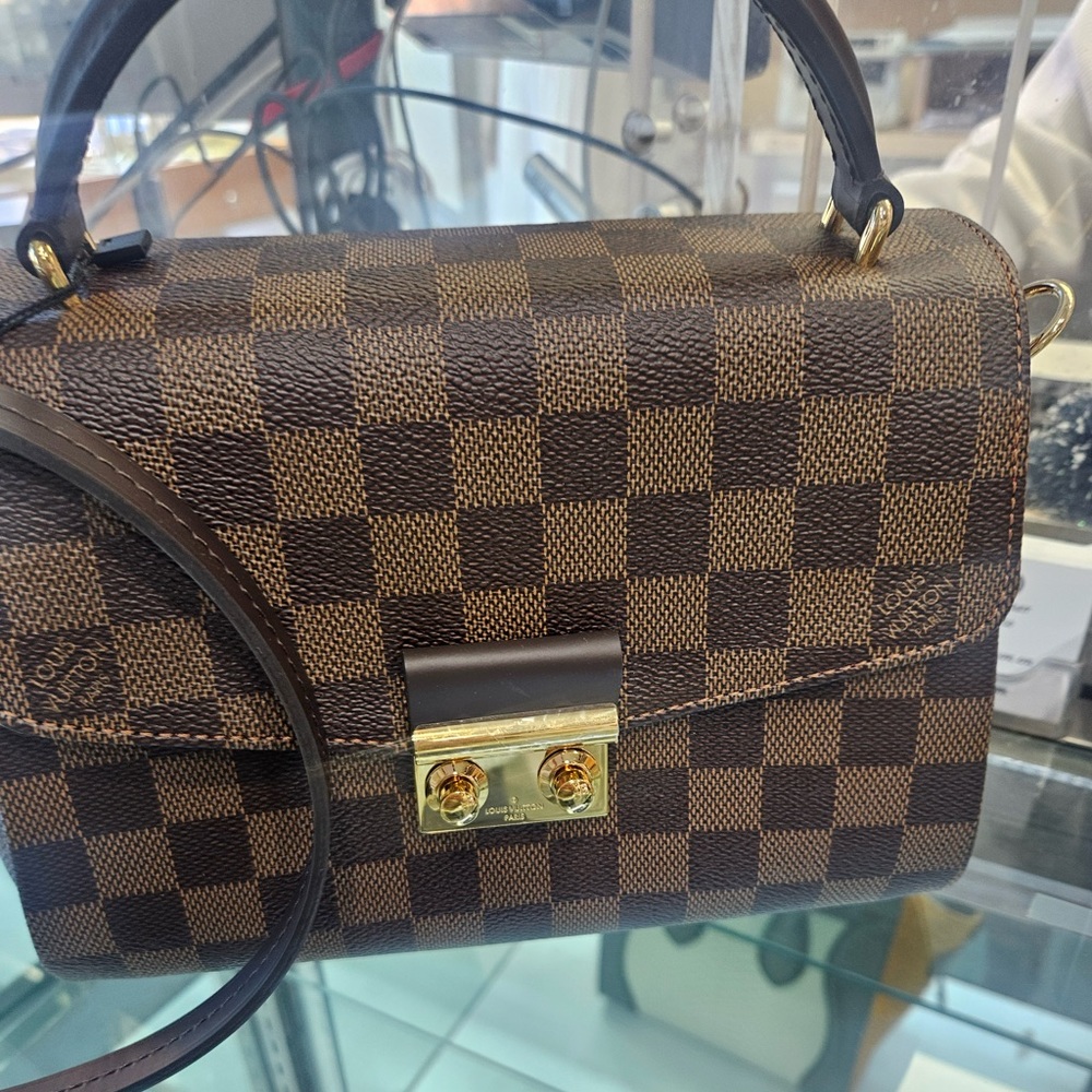 Meet your Posher, Linda